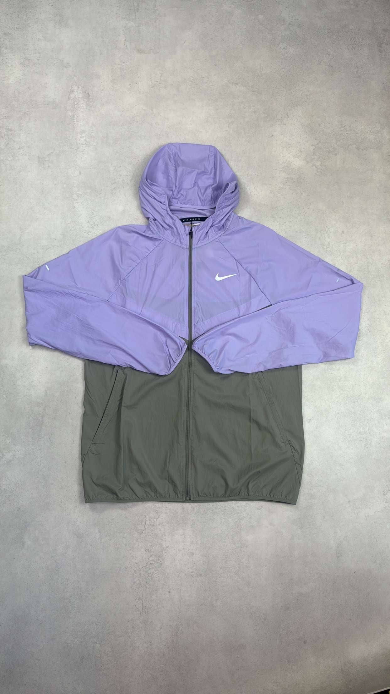 Nike Windrunner - Lilac