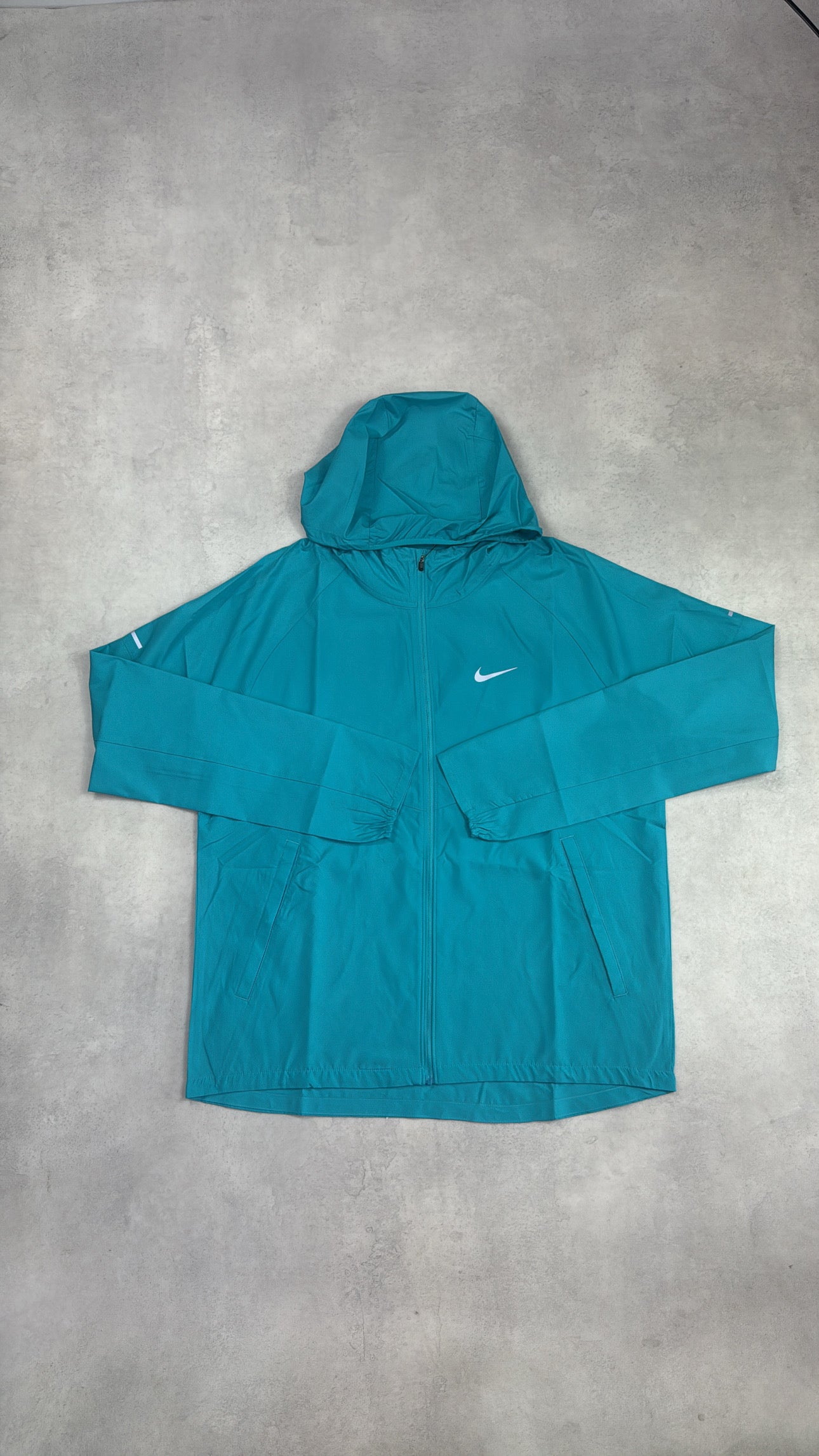 Nike Windrunner - Dusty Cactus