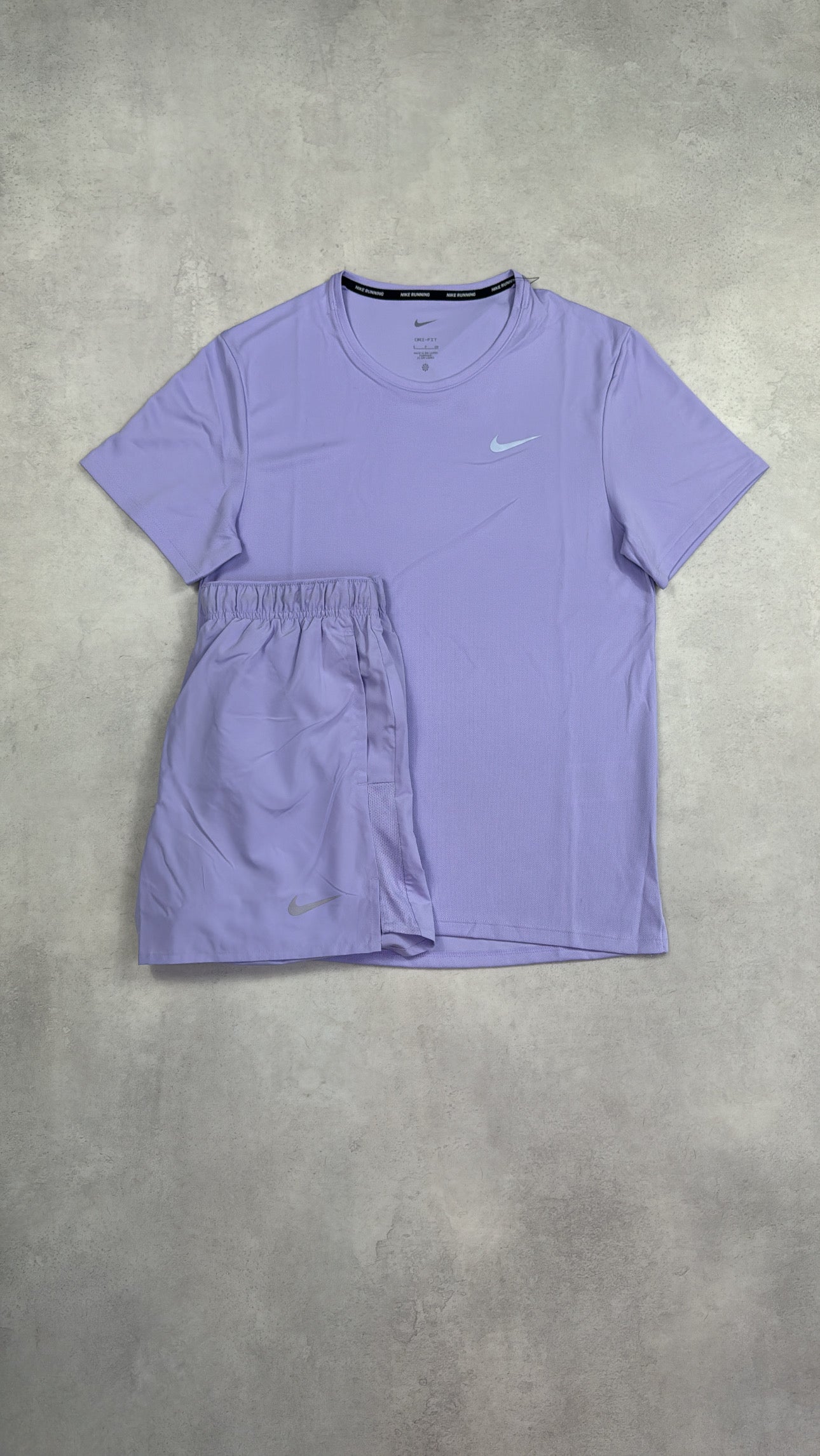 Nike Miler T-Shirt & Challenger Shorts Duo Set - Lilac