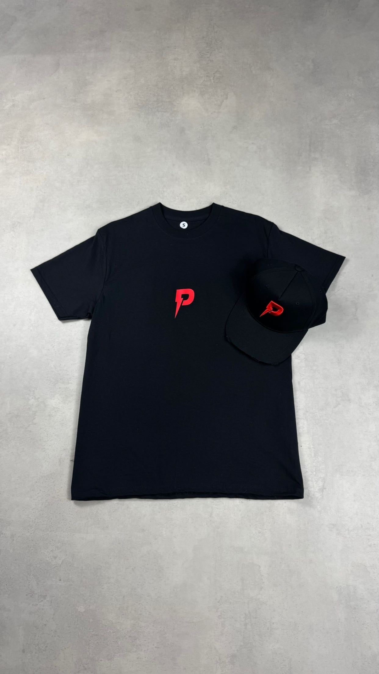 Patterned Red T-Shirt/Hat