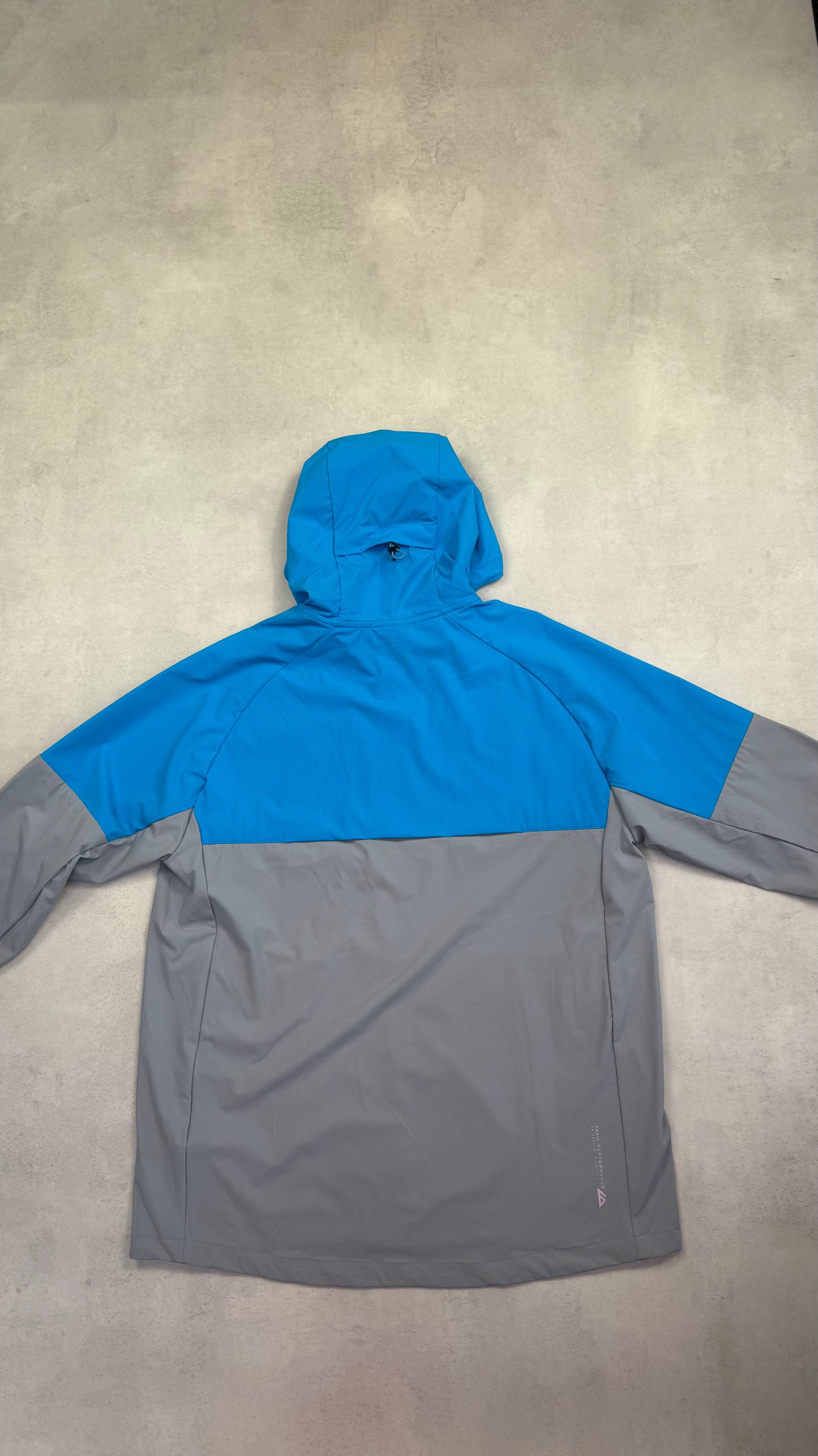 Trailberg Cloud Windrunner - Weathervane/Hawaiian Ocean