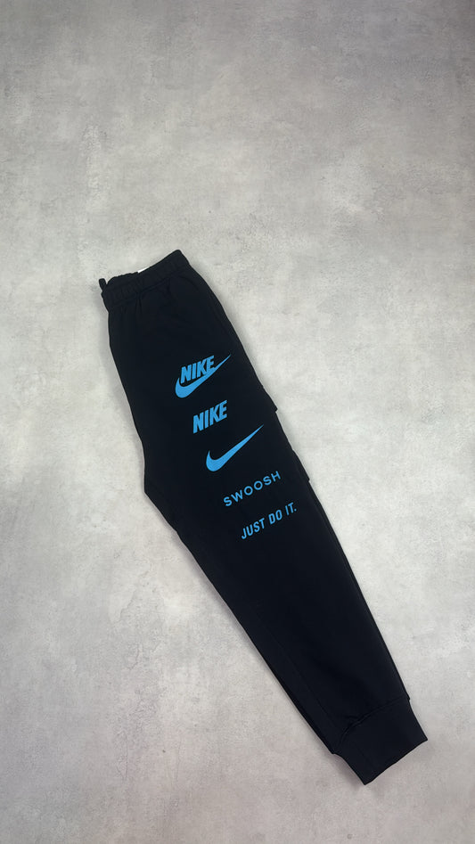 Nike Standard Issue Pants - Black/Blue