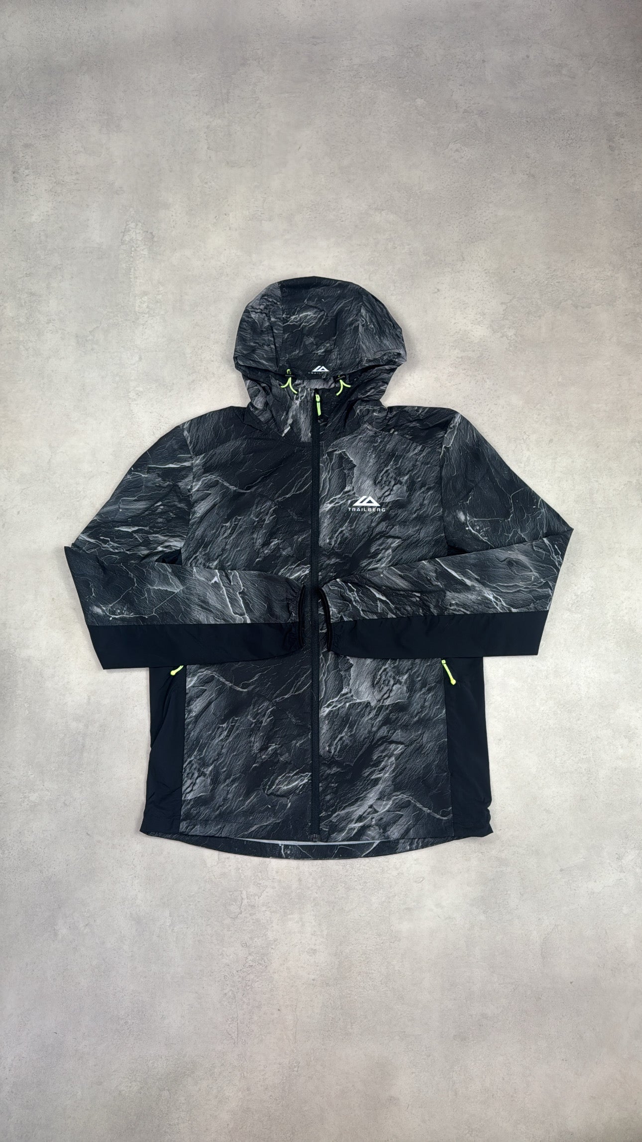 Trailberg Vertex Obsidian Windbreaker - Black/Neon