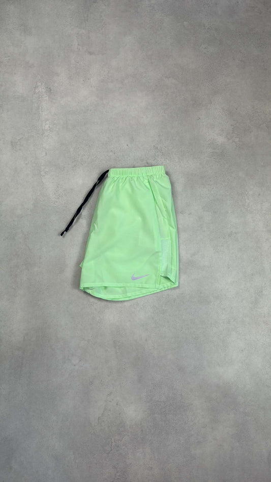 Nike Dri Fit Challenger Shorts - Vapour Green