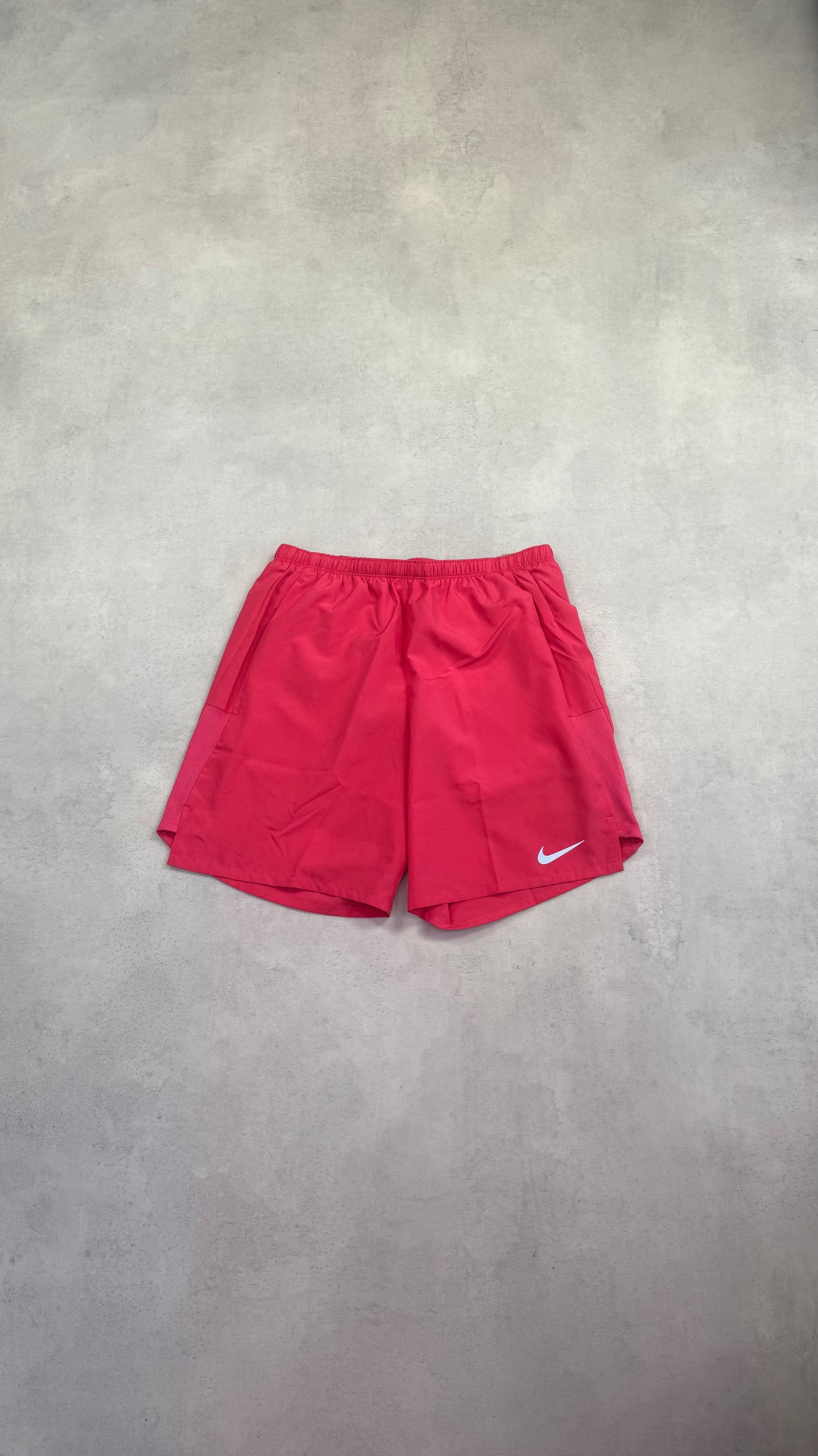Nike Dri Fit Challenger Shorts - Aster Pink