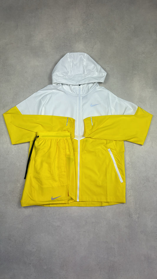 Nike Windrunner & Stride Shorts Duo Set - Yellow/White