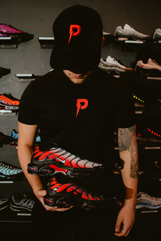 Patterend Red P T-shirt