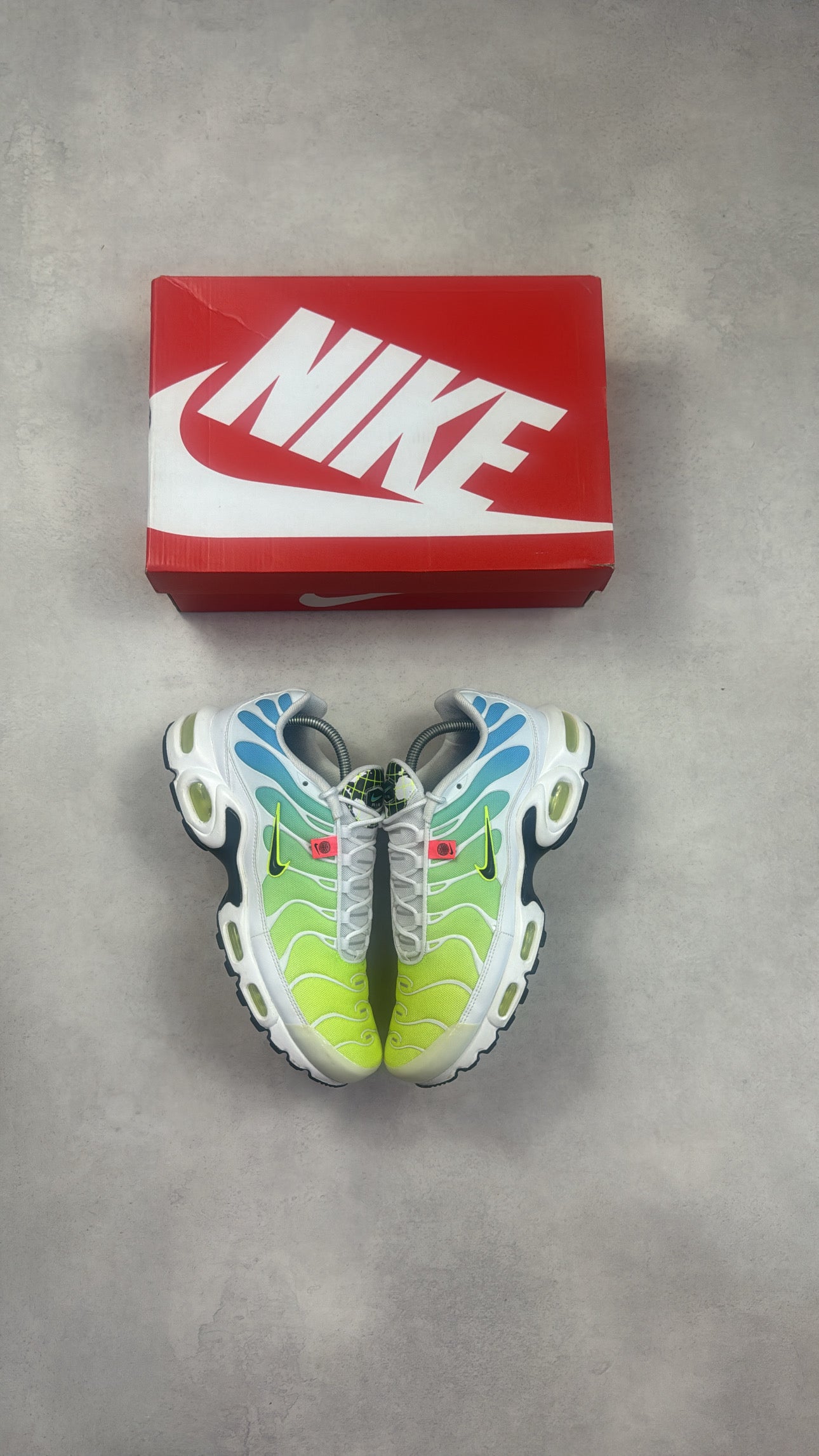 TN WorldWides (Good Condition)