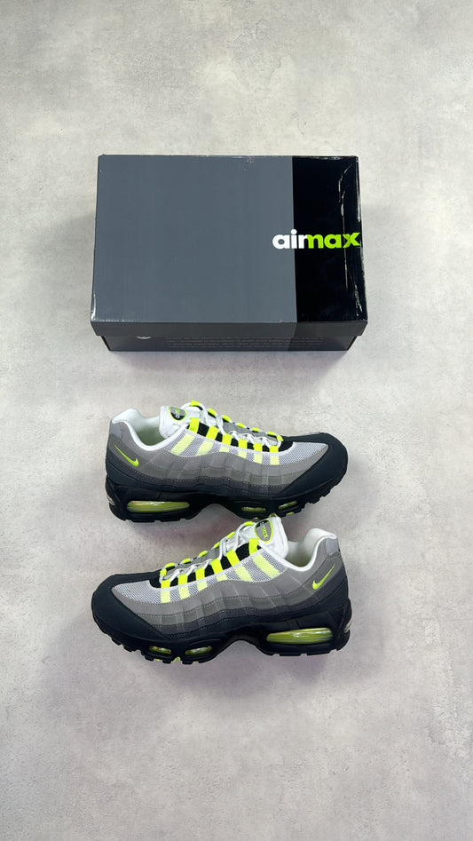 Air Max 95 Neons