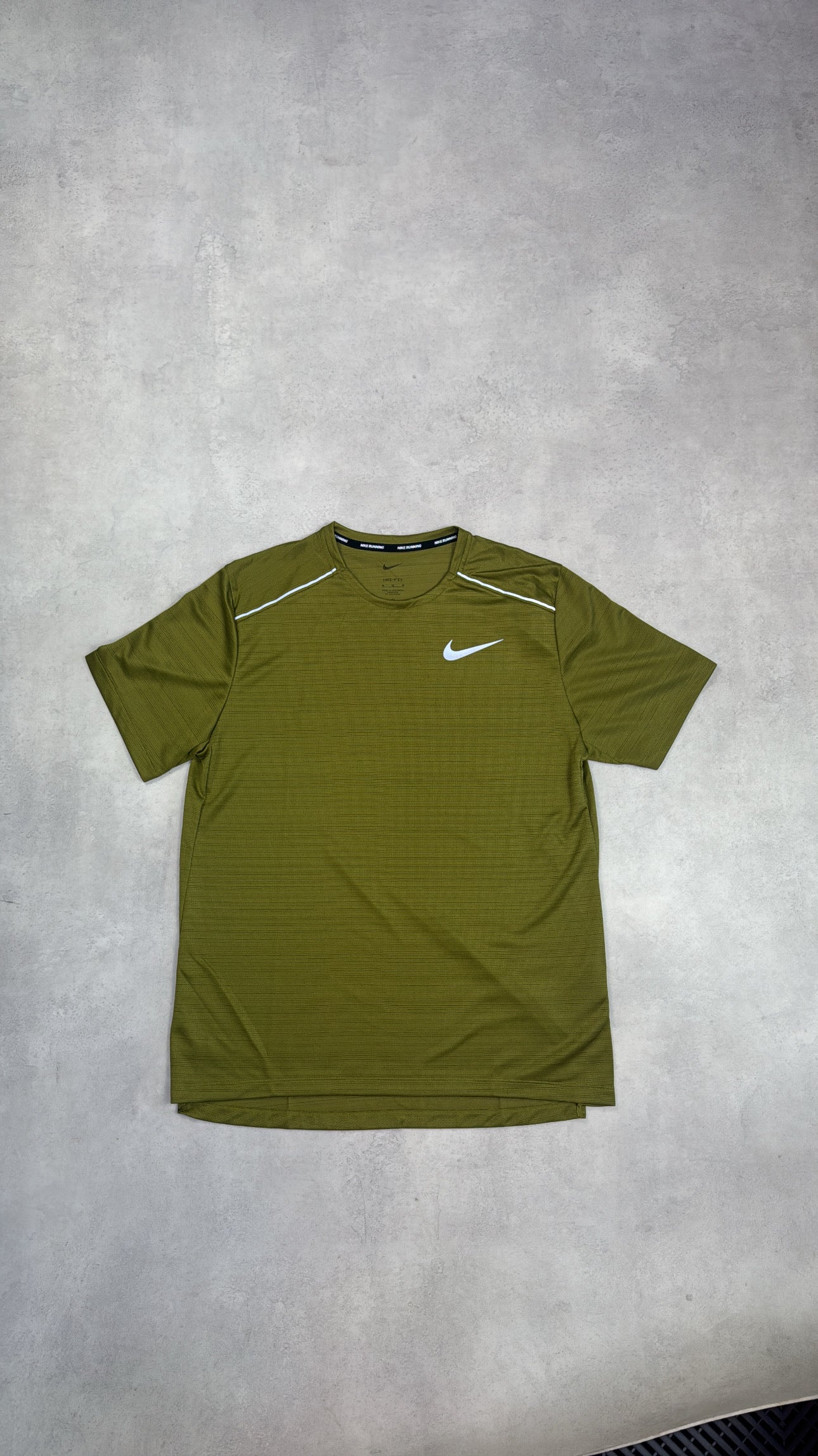Nike Miler T-shirt - Moss Green